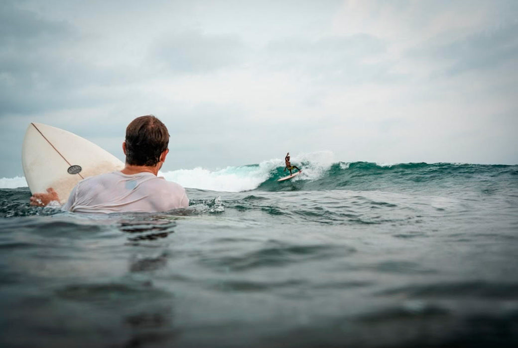 Types of surfboards and how they adapt to the waves