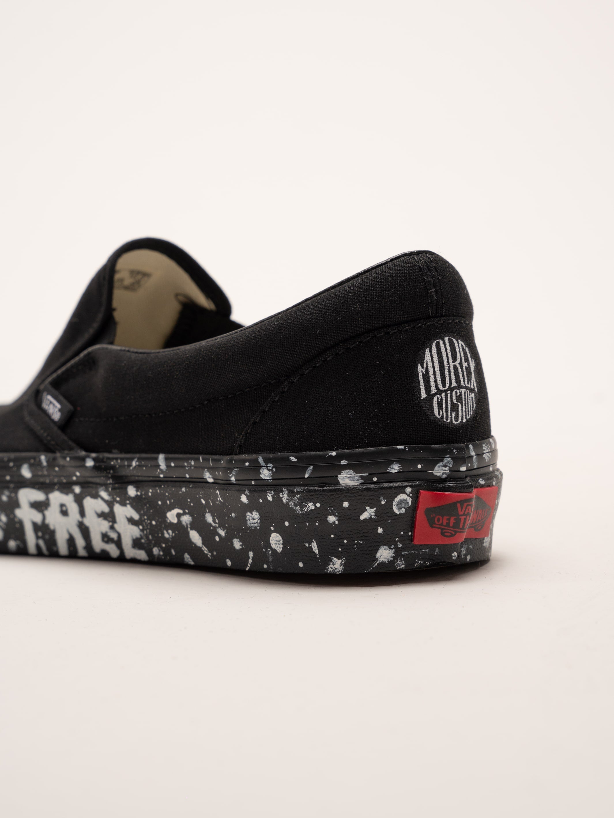 Vans Classic Slip-On "TRASH RIDE" - Black