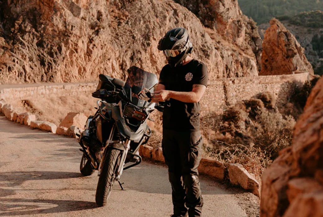 Olivia & Kevin : Moto trip Corse