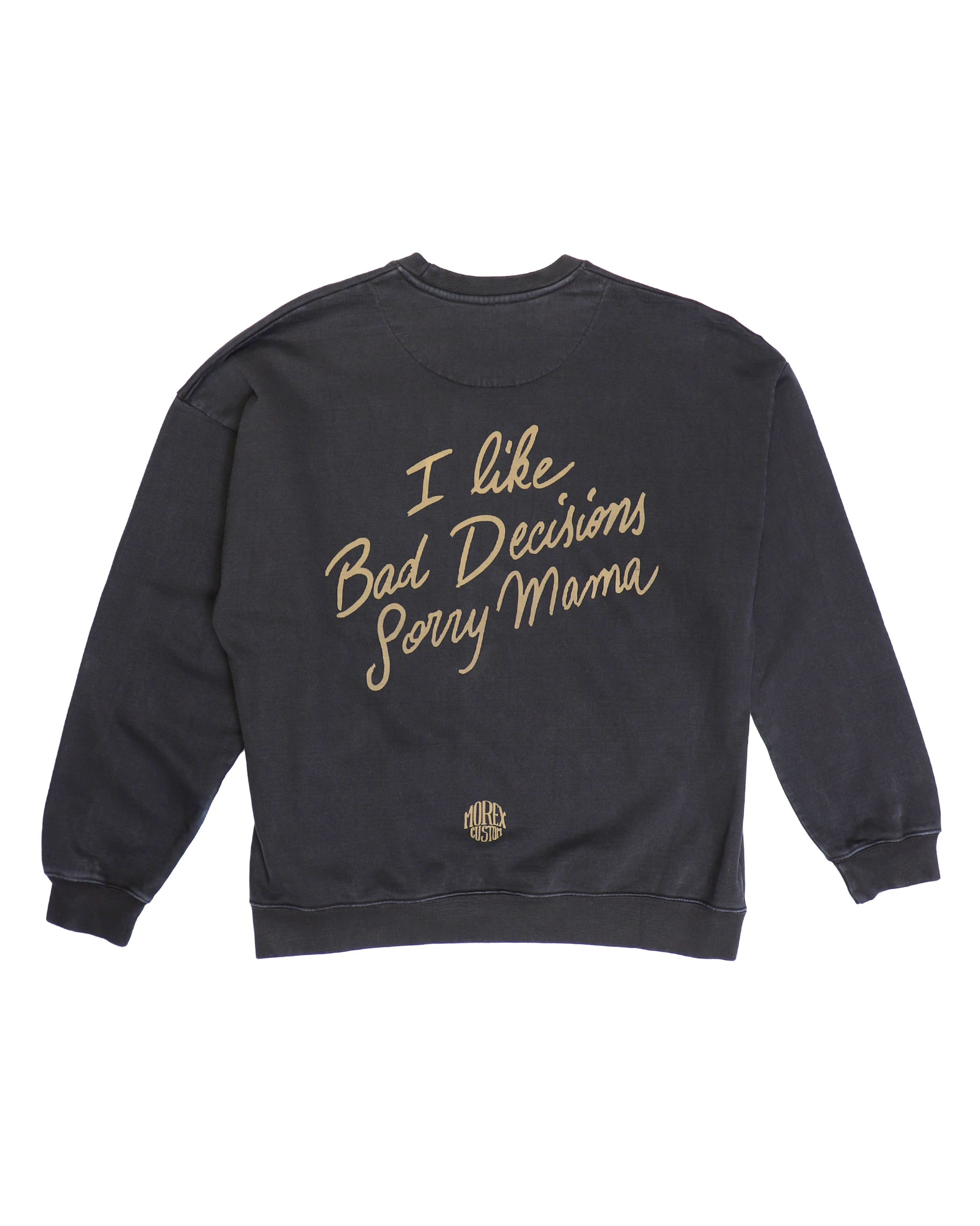 Plongez dans l'univers Morex Custom avec ce sweat vintage oversize en coton 100% 460GSM Heavy Terry. Noir intense, broderies marron du logo sur le cœur et typo dans le dos. Confort premium, style affirmé. #MorexCustom"