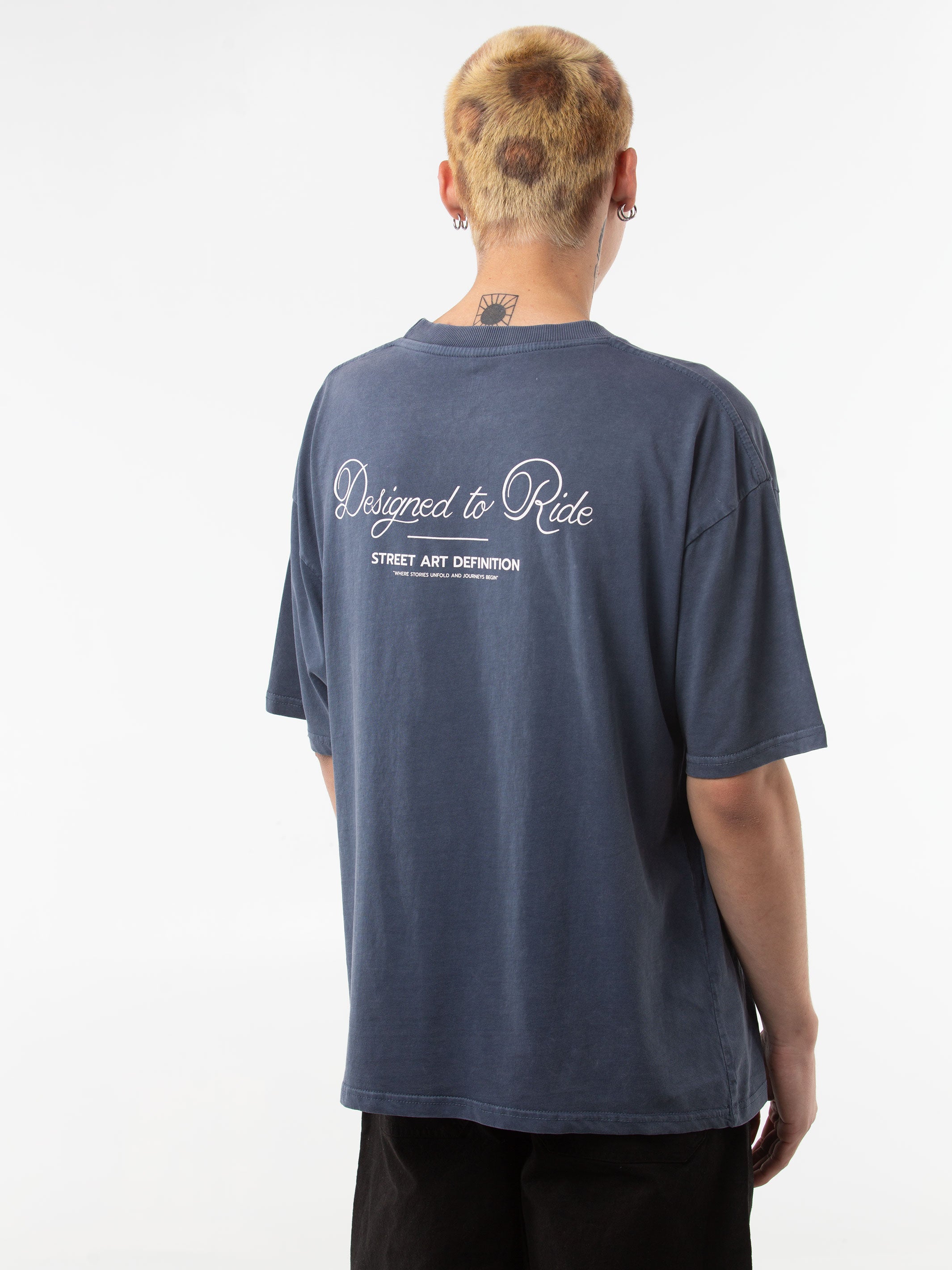 Font - T-shirt Oversize