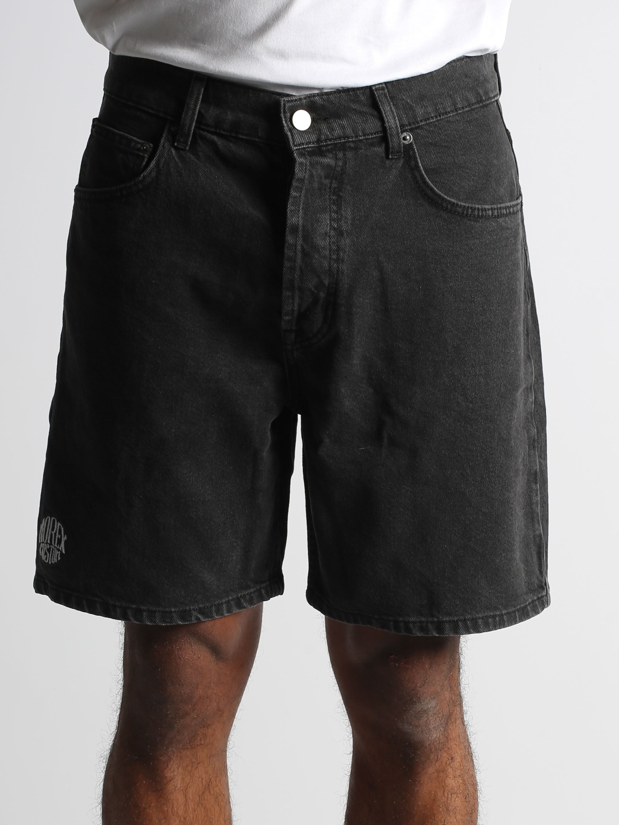 Short en jean noir